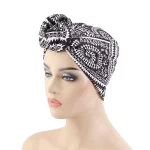 Bonnet Chimio Noir et Blanc Mademoisellefoulard.fr